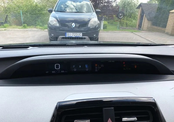 Toyota Prius cena 64900 przebieg: 225000, rok produkcji 2016 z Białystok małe 631